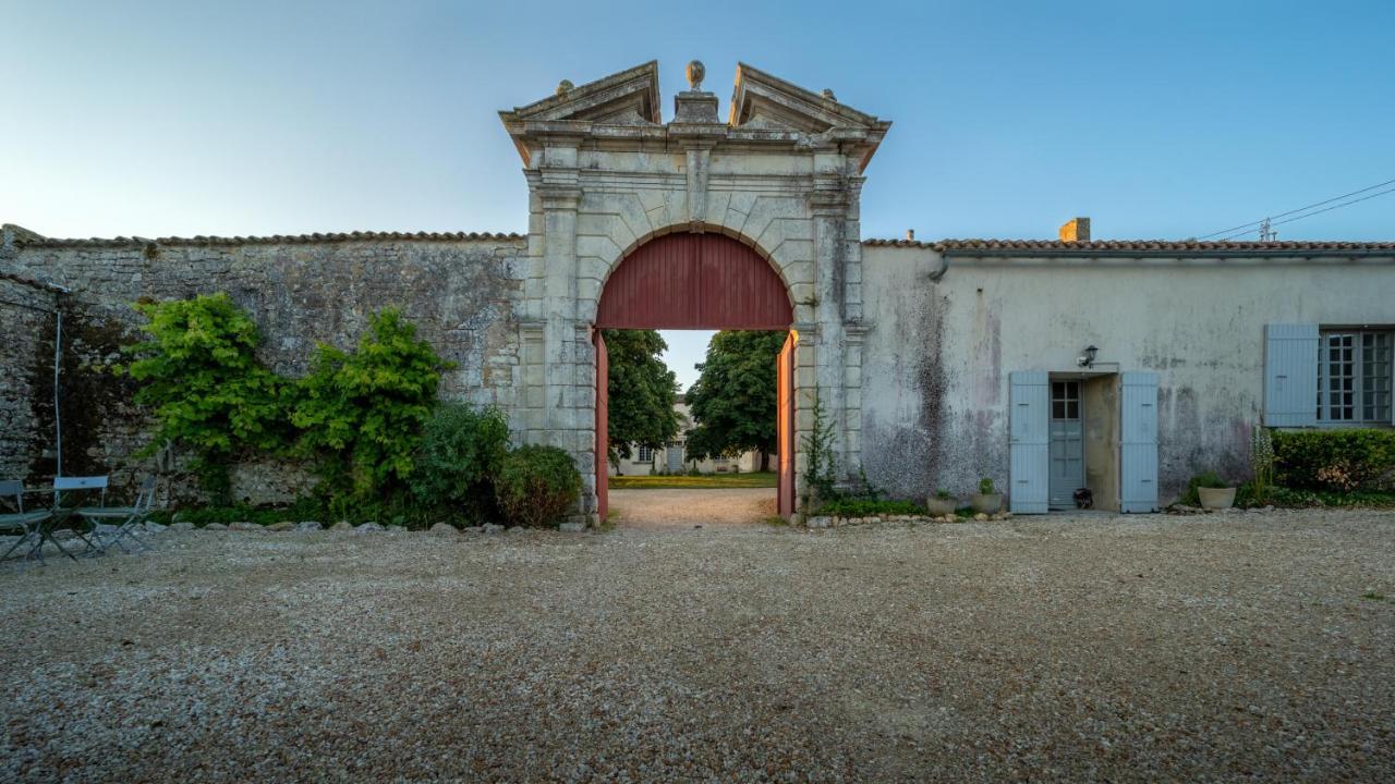 Chateau De Feusse Saint-Just-Luzac Exteriér fotografie